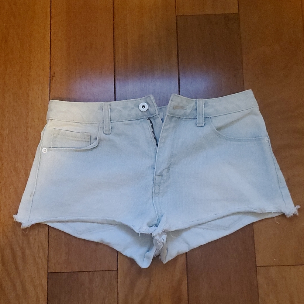 Forever 21 Light Wash Jean Shorts